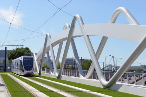 Le franchissement de l’A621 par la ligne ENVOL tea_juin-2015_57_r