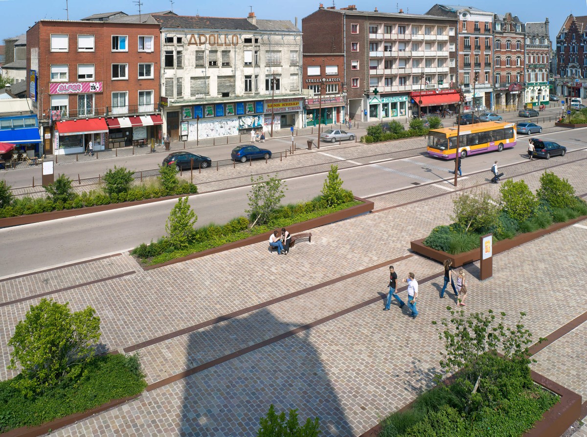 Le pôle d’échanges multimodal de la gare richez_lens_0709_09