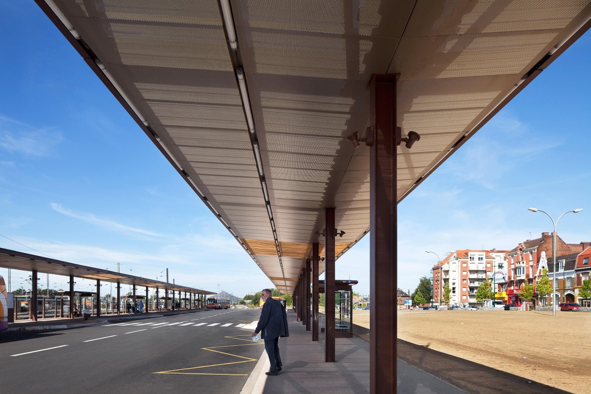 Le pôle d’échanges multimodal de la gare richez_lens_0909_02