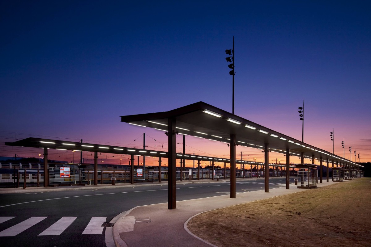 Le pôle d’échanges multimodal de la gare richez_lens_0909_16