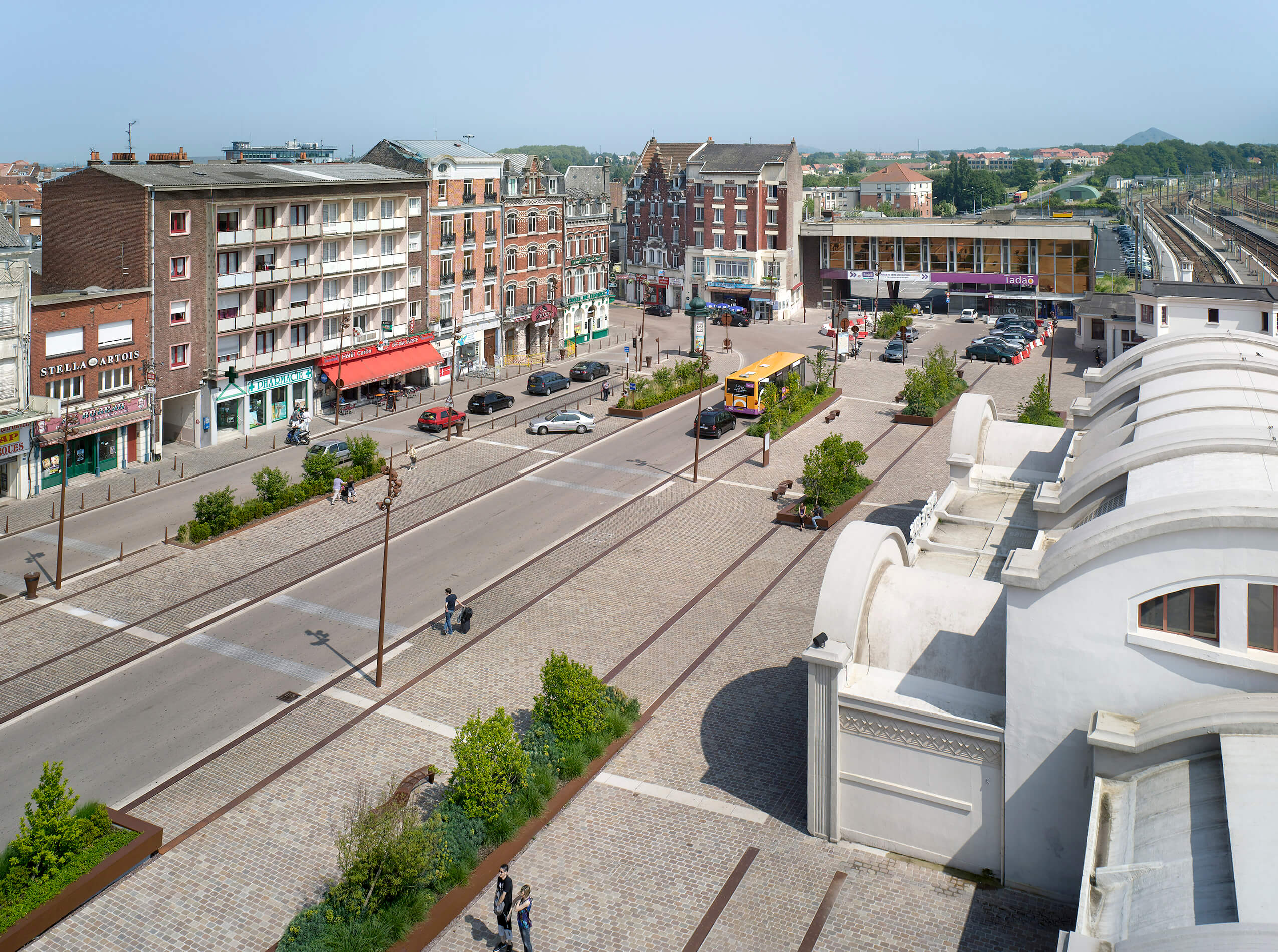 Le pôle d’échanges multimodal de la gare richez_lens_0709_07